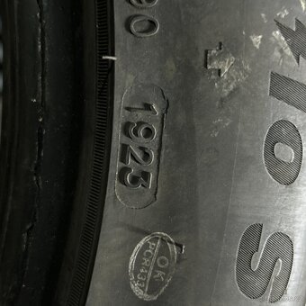Zimní pneu 225/50 R18 99V Tracmax 7mm - 5