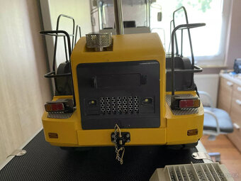 RC kolový nakladač 114 - 5