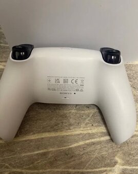 Playstation 5 - 5