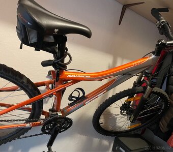 Horské kolo GT Avalanche 1.0, vel. S - 5