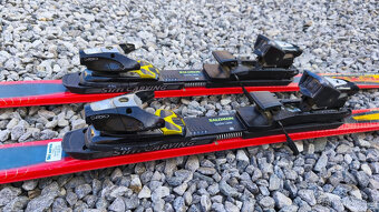 Sjezdové lyže Olin 195cm + vázání Salomon s podložkami - 5