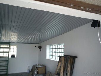 Nová plechová krytina, trapézový plech, Alu-zinek. SKLADEM - 5