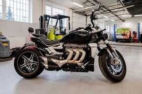 Triumph ROCKET 3GT - 5