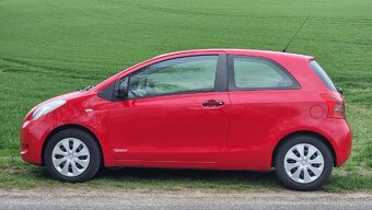 Prodám Toyota Yaris r.v.2006, 1,3 benzin 64kw - 5
