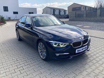 BMW Řada 3, 330d 190kW xDrive LuxuryLine - 5