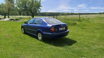 skoda octavie 1.6 benzin ( velmi pekna ) - 5