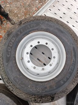 Prodám kola na návěs 385/65 R 22,5 - 5