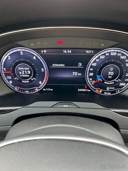 Volkswagen Passat Variant - 5