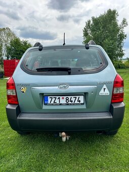 HYUNDAI TUSCON - 5