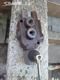Prodám hydraulický rozvaděč k .malotraktorům viz fota - 5