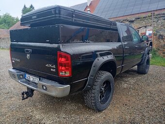Dodge RAM 1500 4x4 - 5