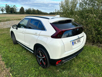 Mitsubishi Eclipse Cross 1.5 T MIVEC - 5