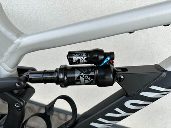 Canyon Spectral 6, 29, Shimano SLX, velikost M - 5