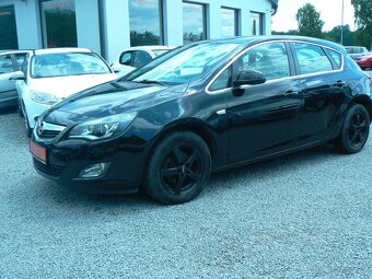 Opel Astra 1.4Turbo -2011 - 5