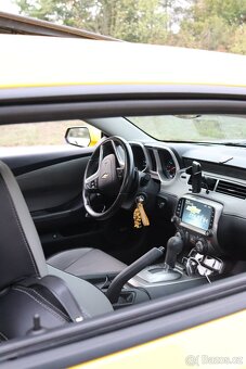 Chevrolet Camaro V6 Automat (2015) – Bumblebee v top stavu - 5