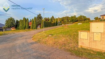 Prodej, stavební parcela, 913 m², Rosovice - Holšiny, okr. D - 5