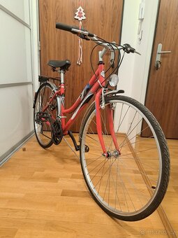 Dámské městské kolo Mount machine v hezkém stavu - 5