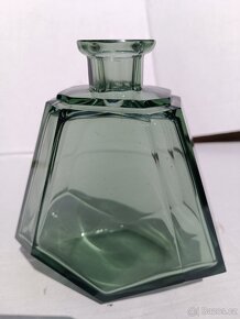 Stará karafa - kubizmus - 5