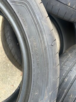 285/40R 21 Goodyear eagle F1 - 5
