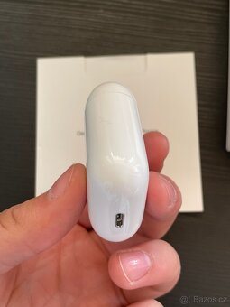 Apple AirPods 2.generace (2019) repasovaná sluchátka - 5