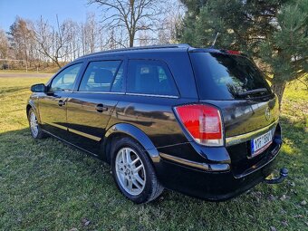 Opel Astra H 1,9 CDTI 88KW Combi ALU kola Tažné - 5