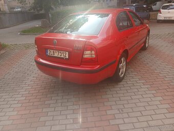 Škoda Octavia 1.6 i rok 2008 - 5
