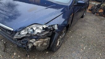 Ford Mondeo MK3 2.0 103 kW manual - 5