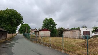 Pozemek k výstavbě bydleni i podnikání - 5