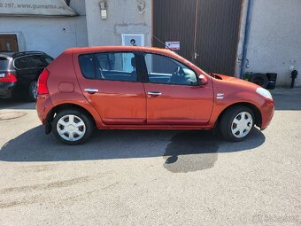 Dacia Sandero 1.4i,55kw, najeto 100tis, nová STK. - 5