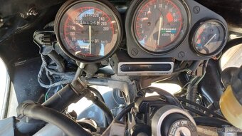 Kawasaki ZXR 750J - 5