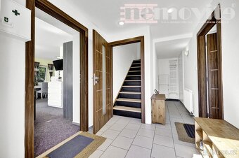Exkluzivně nabízíme rodinný dům vhodný k podnikání - Mladé B - 5
