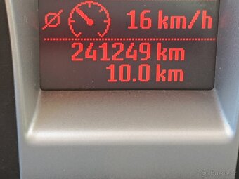 Ford C-MAX 1,8 tdci 85kW r.v.2008 - 5