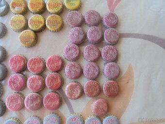 stará víčka z lahví - 5