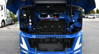 Volvo Tahač návěsu FH 500 Aero - 5