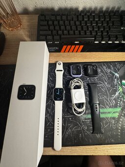 Apple Watch Series 5 40mm - 5