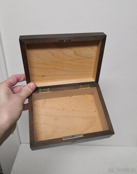 Starožitná drevená kazeta 2 - 5