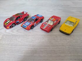 autíčka - modely Ferrari - 5