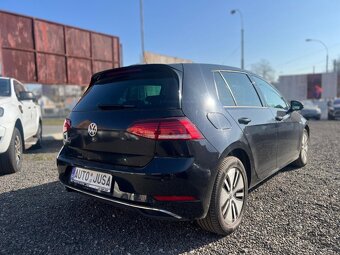 Volkswagen e Golf - 5