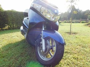 Suzuki Burgman 125 - 5