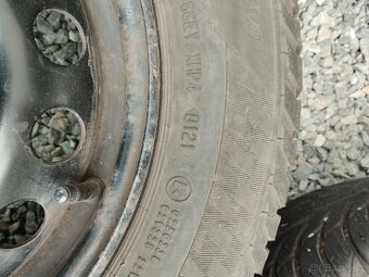 Prodám zimní kola R13 155/70 75T - 5