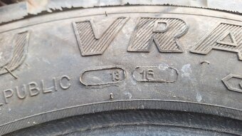 Pneu vranik truck 2000 195 R15 - 5