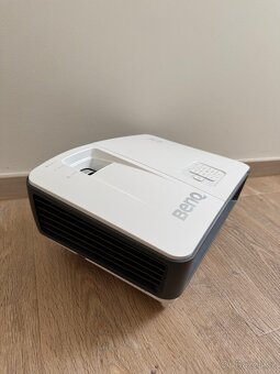 Projektor Benq TH670 + držák na strop - 5
