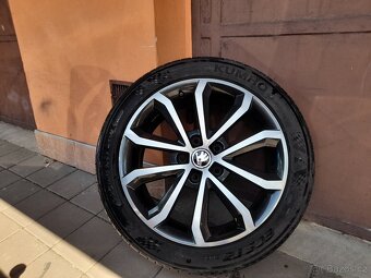 SADA ALU KOL ŠKODA VEL. 17" PNEU KUMHO 225/45 R17 - 5
