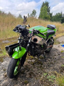 Kawasaki ninja zx9r 1999 - 5