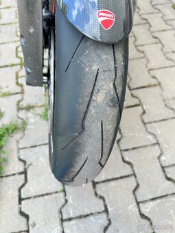 Ducati Streetfighter - 5