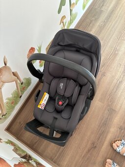 Kočárek 3v1 se základnou do auta - 5