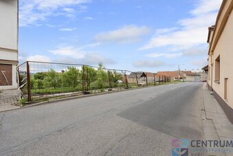 Prodej projektu RD, pozemek o celkové výměře 1.263 m2, Jevíč - 5