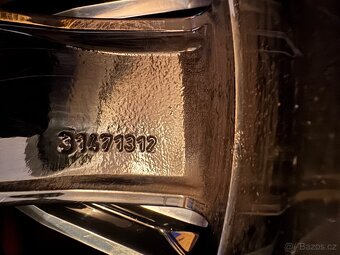 Originální letní sada Volvo v90/60 R18 - 5