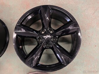 SADA ALU FORD MUSTANG 5x114,3 - 5