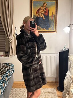 Šedý norkový kožich - 5